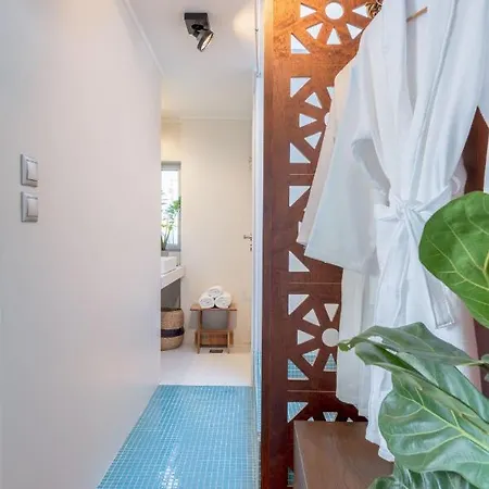 Topfloor Getaway Balcony&Hot Tub+Acropolis View Athens Exterior photo