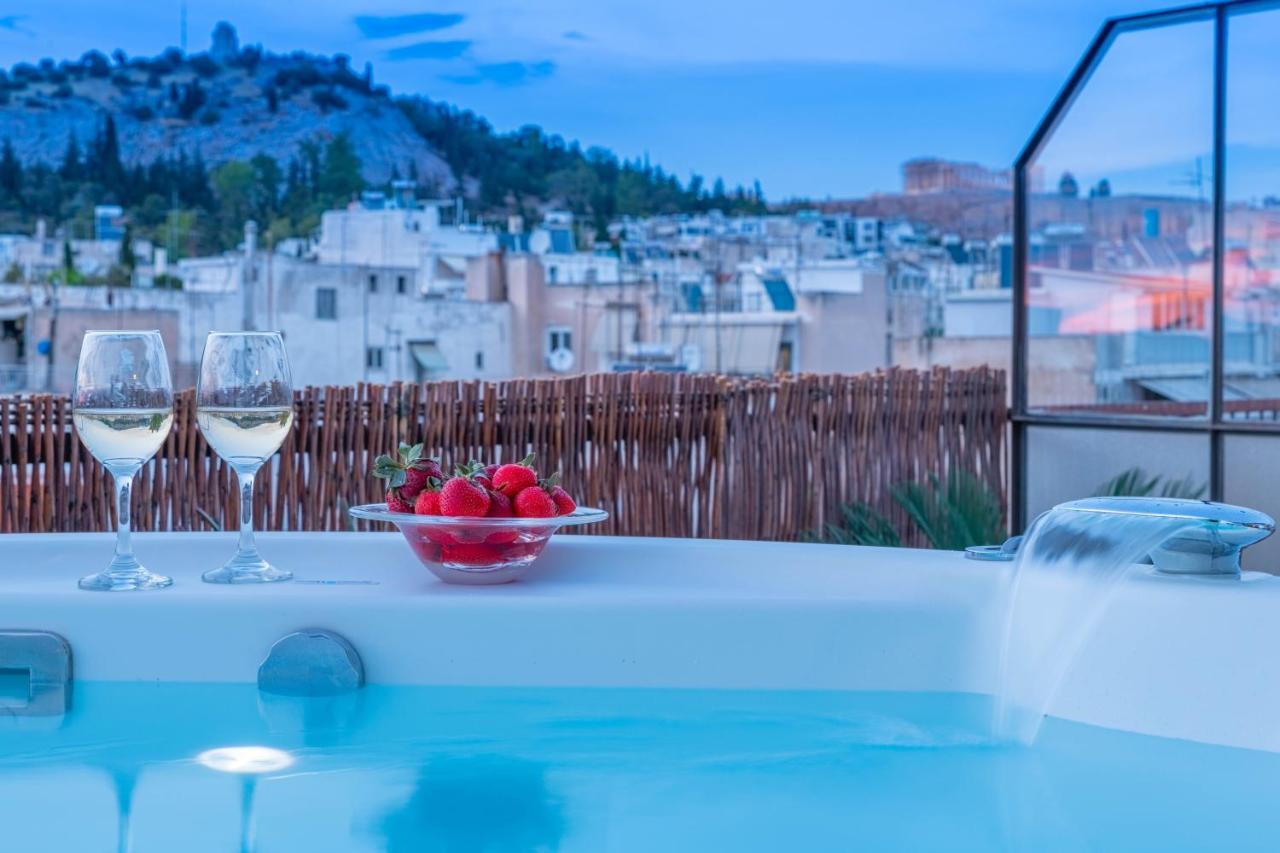Topfloor Getaway Balcony&hot Tub+acropolis View Athens